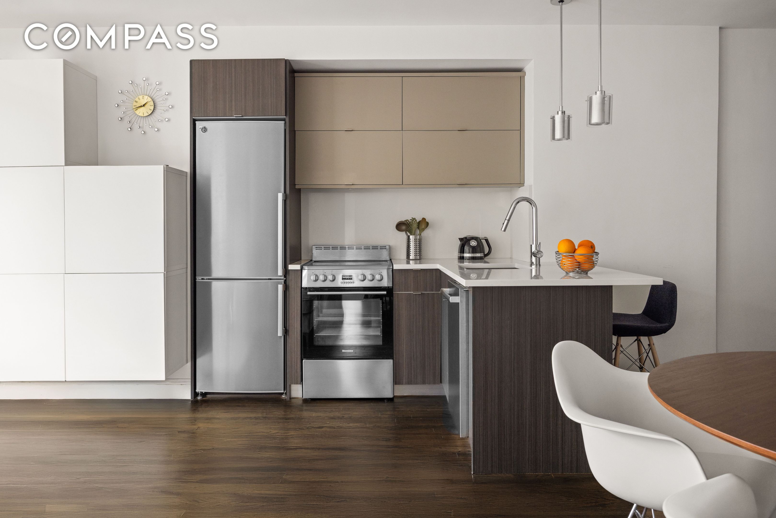 #5 photo, 45 Tudor City Place, Midtown East , NY 10017