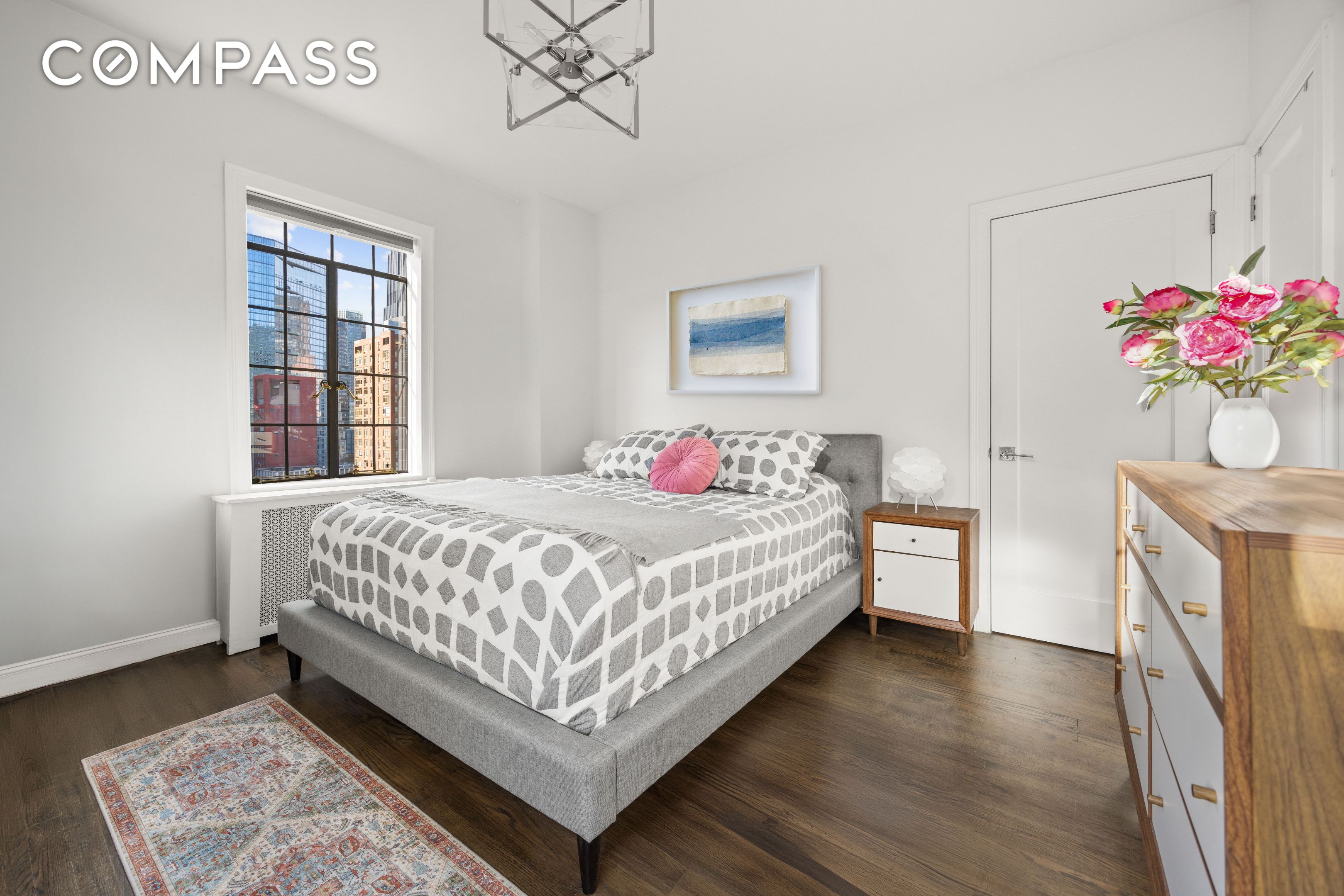 #8 photo, 45 Tudor City Place, Midtown East , NY 10017