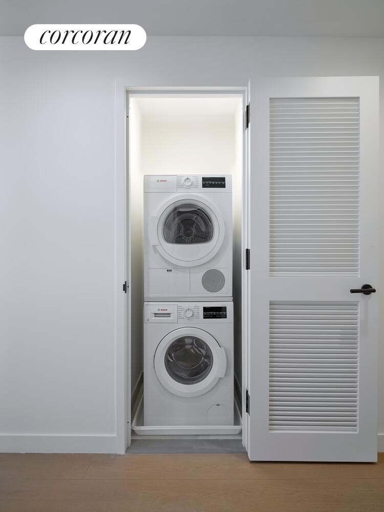 #6 photo, Brooklyn, Williamsburg , NY 11249