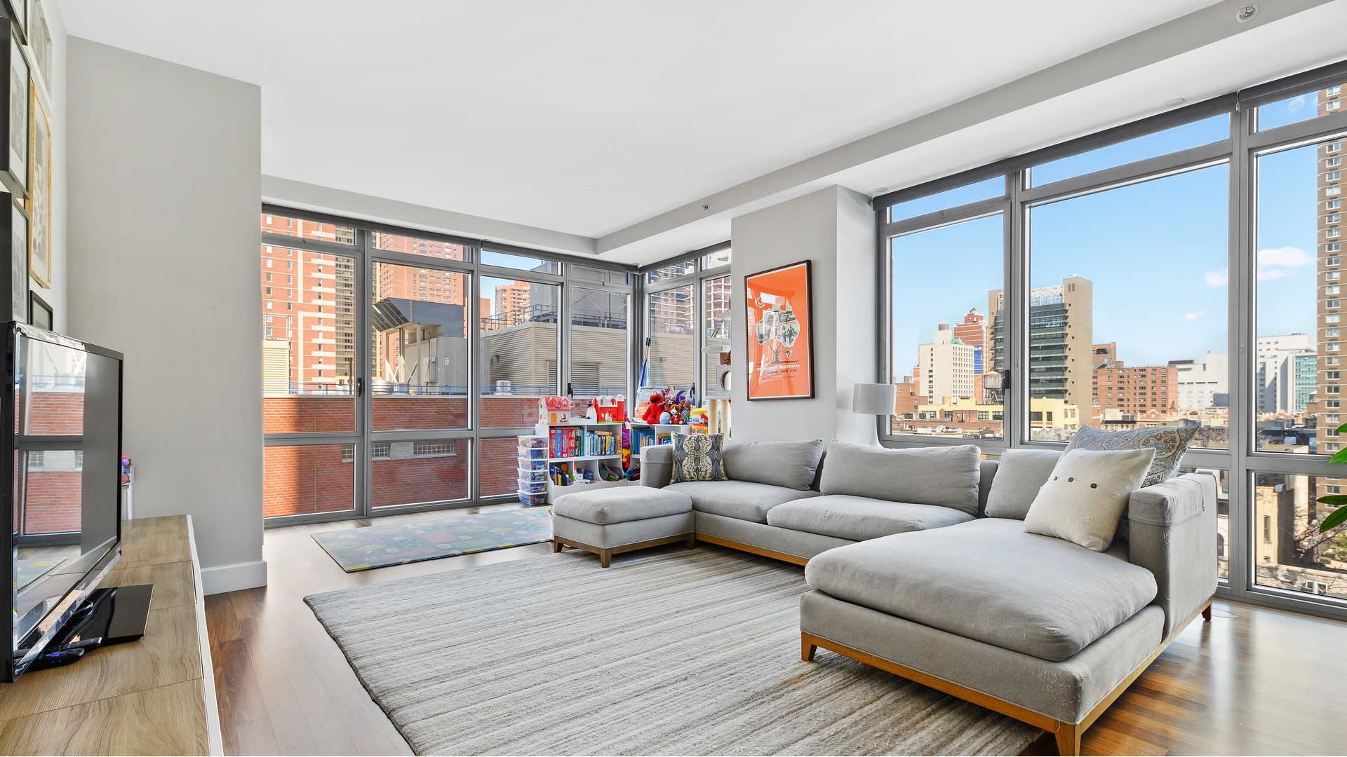 #1 photo, 333 E 91ST Street, Манхэттен ‖ Yorkville , NY 10128