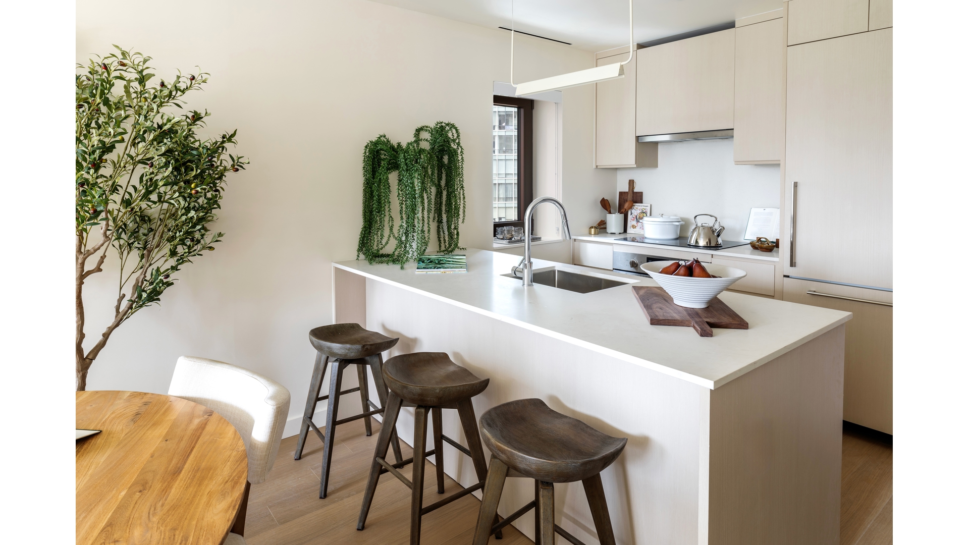 #12 photo, 300 E 50TH Street, Turtle Bay , NY 10022