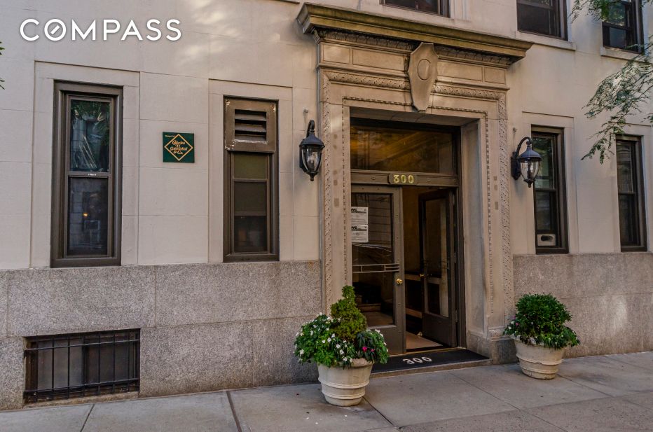 #14 photo, 300 W 108th Street, מנהטן Upper West Side , NY 10025