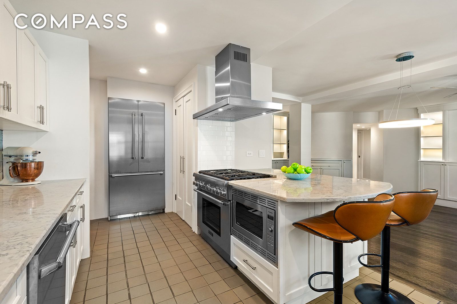 #7 photo, 300 W 108th Street, מנהטן Upper West Side , NY 10025