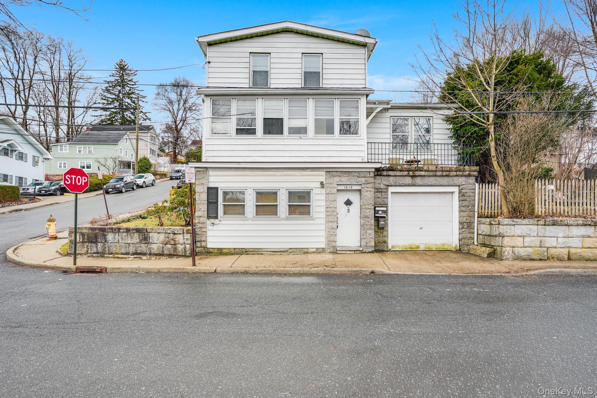 #1 photo, 1619 Lincoln Terrace, Peekskill , NY 10566