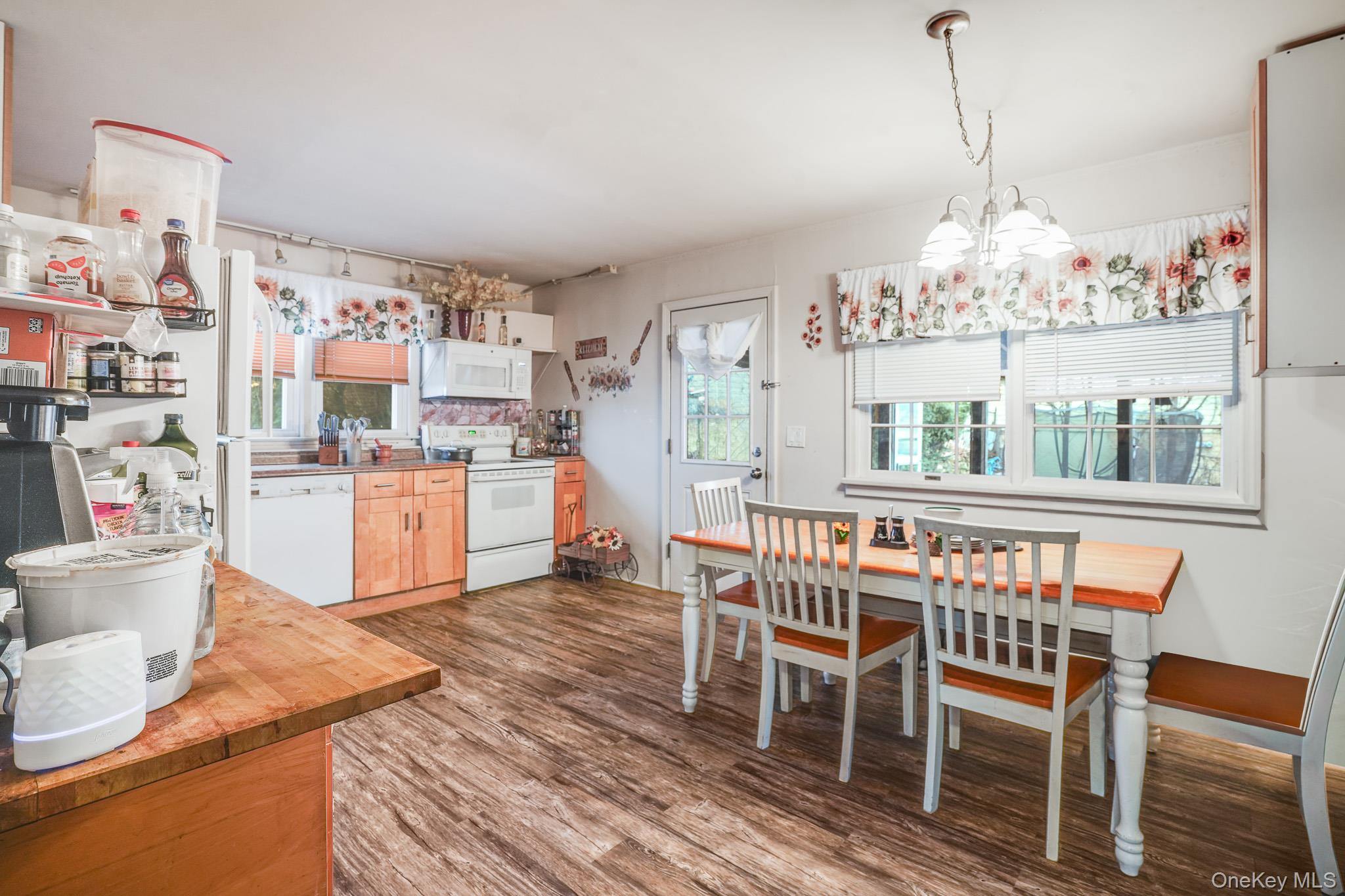 #12 photo, 1619 Lincoln Terrace, Peekskill , NY 10566