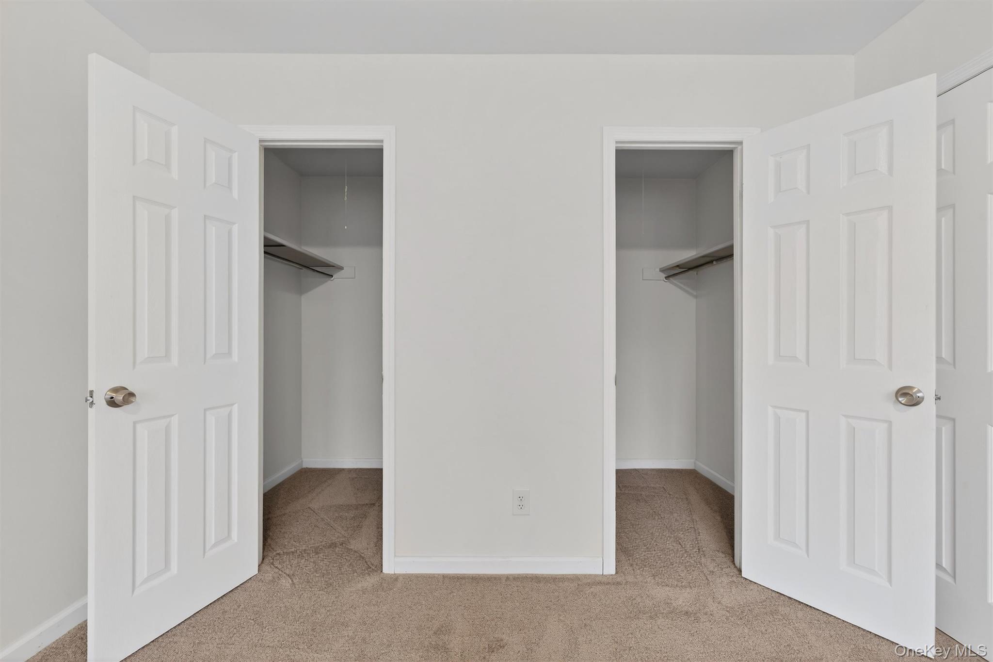 #19 photo, 440 Carpenter Avenue, Newburgh , NY 12550