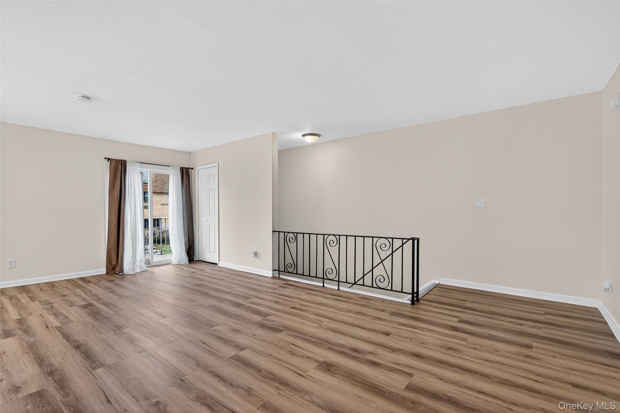 #6 photo, 440 Carpenter Avenue, Newburgh , NY 12550