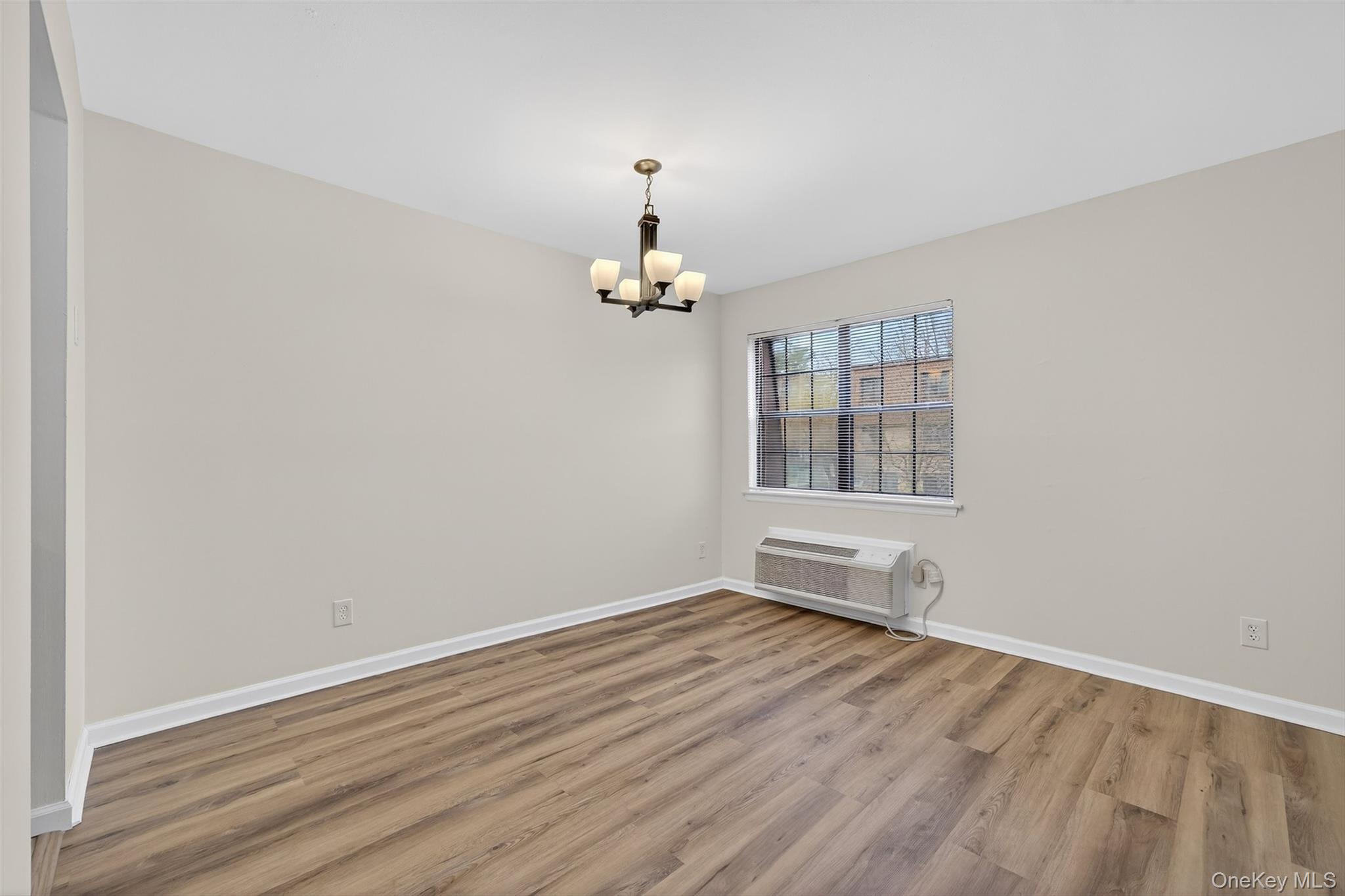 #9 photo, 440 Carpenter Avenue, Newburgh , NY 12550