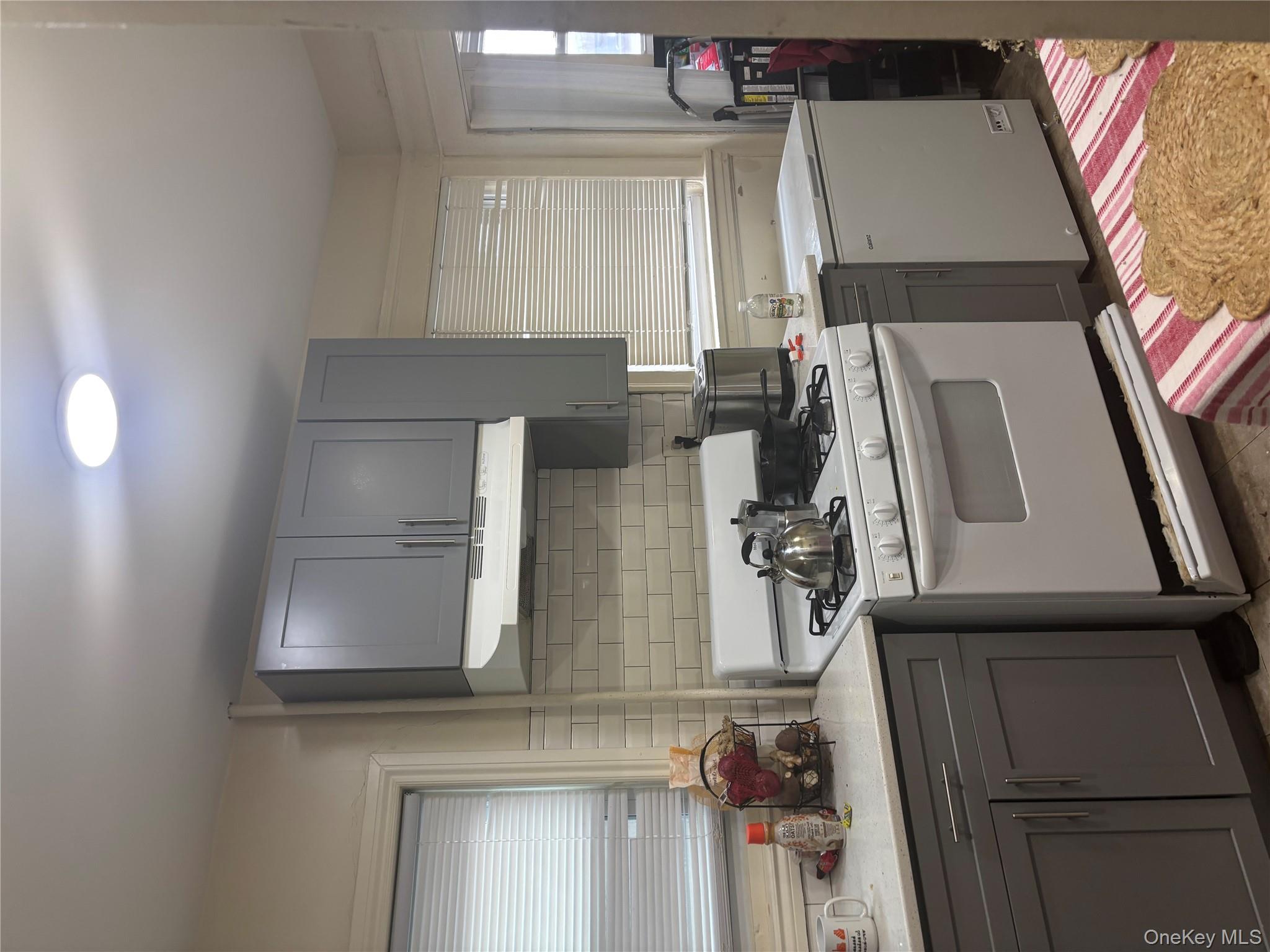 #11 photo, 302 S 5th Avenue, Mount Vernon , NY 10550