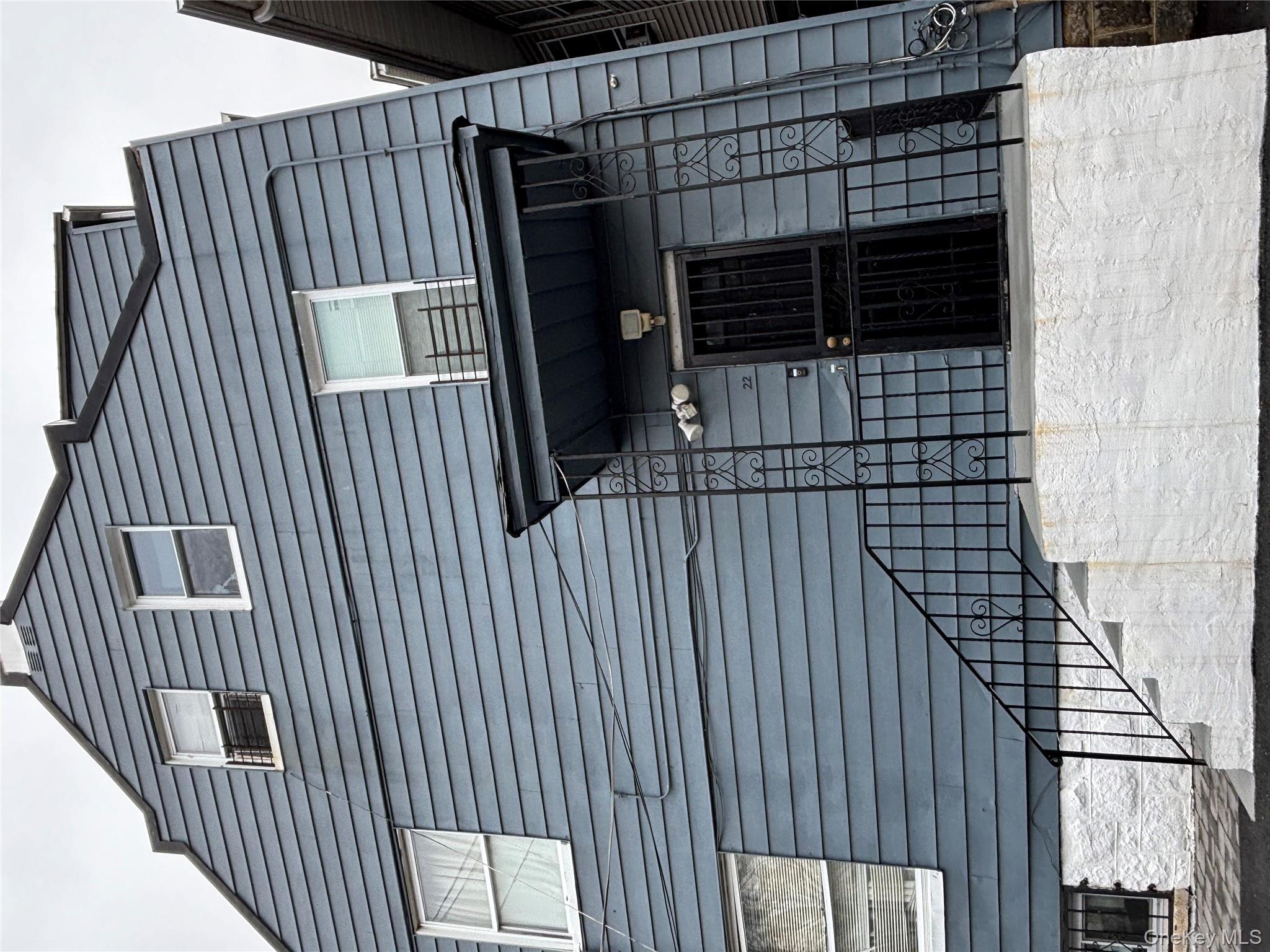 #2 photo, 302 S 5th Avenue, Mount Vernon , NY 10550