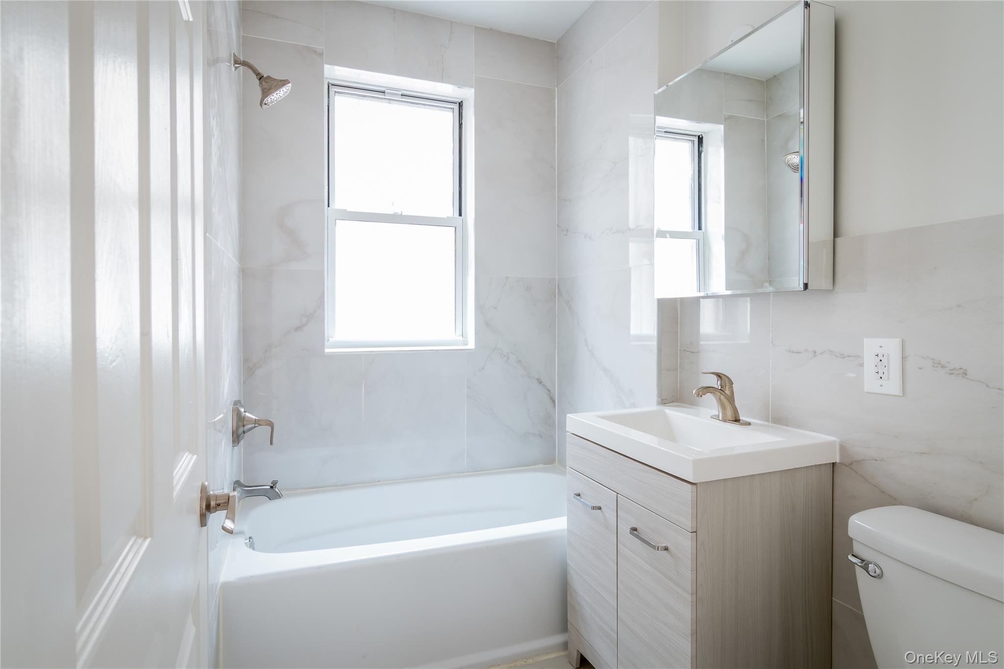 #16 photo, 1501 Teller Avenue, 布朗士 Bronx , NY 10457