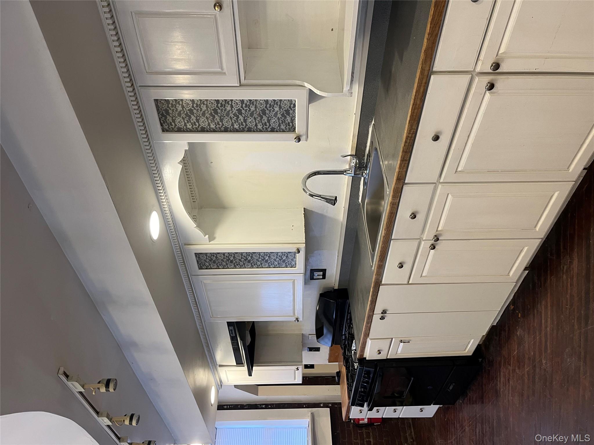 #1 photo, 22 East Main Street, Middletown , NY 10940