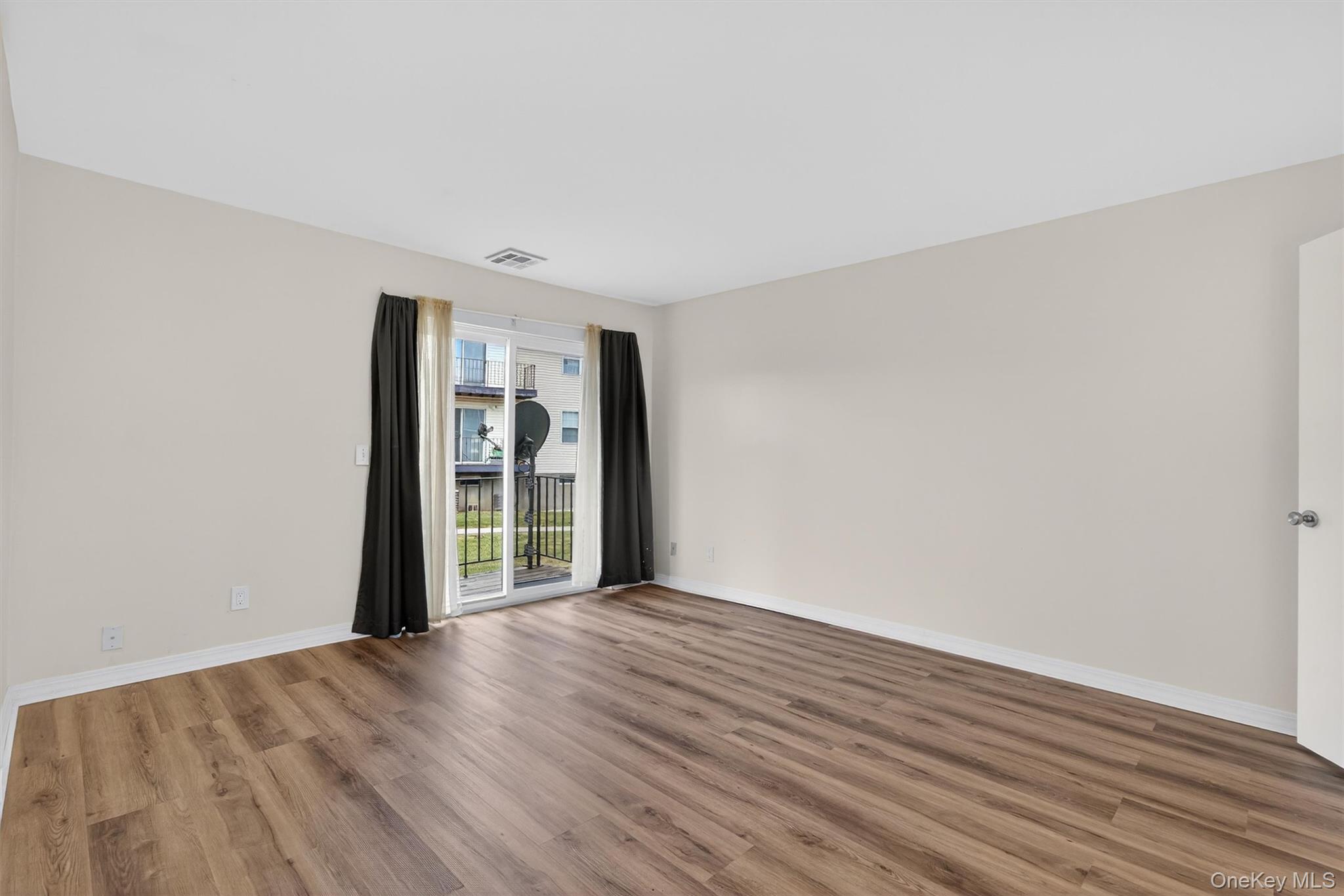 #18 photo, 276 Temple Hill Road, New Windsor , NY 12553