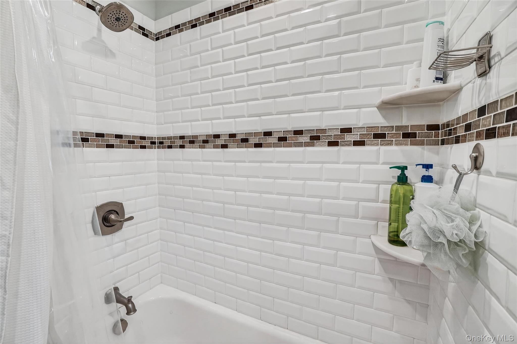 #15 photo, 9028 218th Place, 皇后區 Queens Village , NY 11428