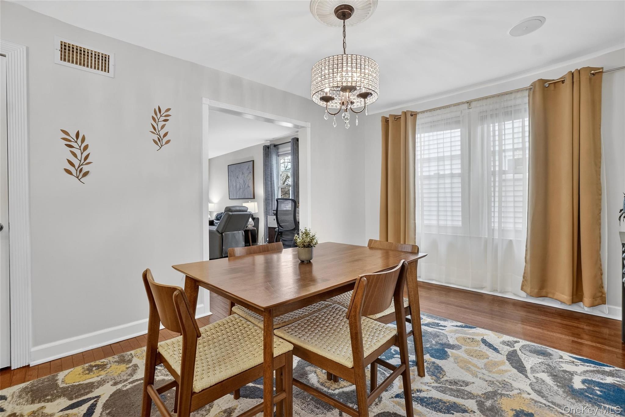 #7 photo, 9028 218th Place, 皇后區 Queens Village , NY 11428