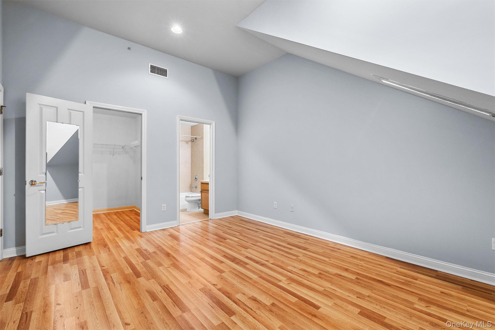 #18 photo, 200 School House Road, Peekskill , NY 10566