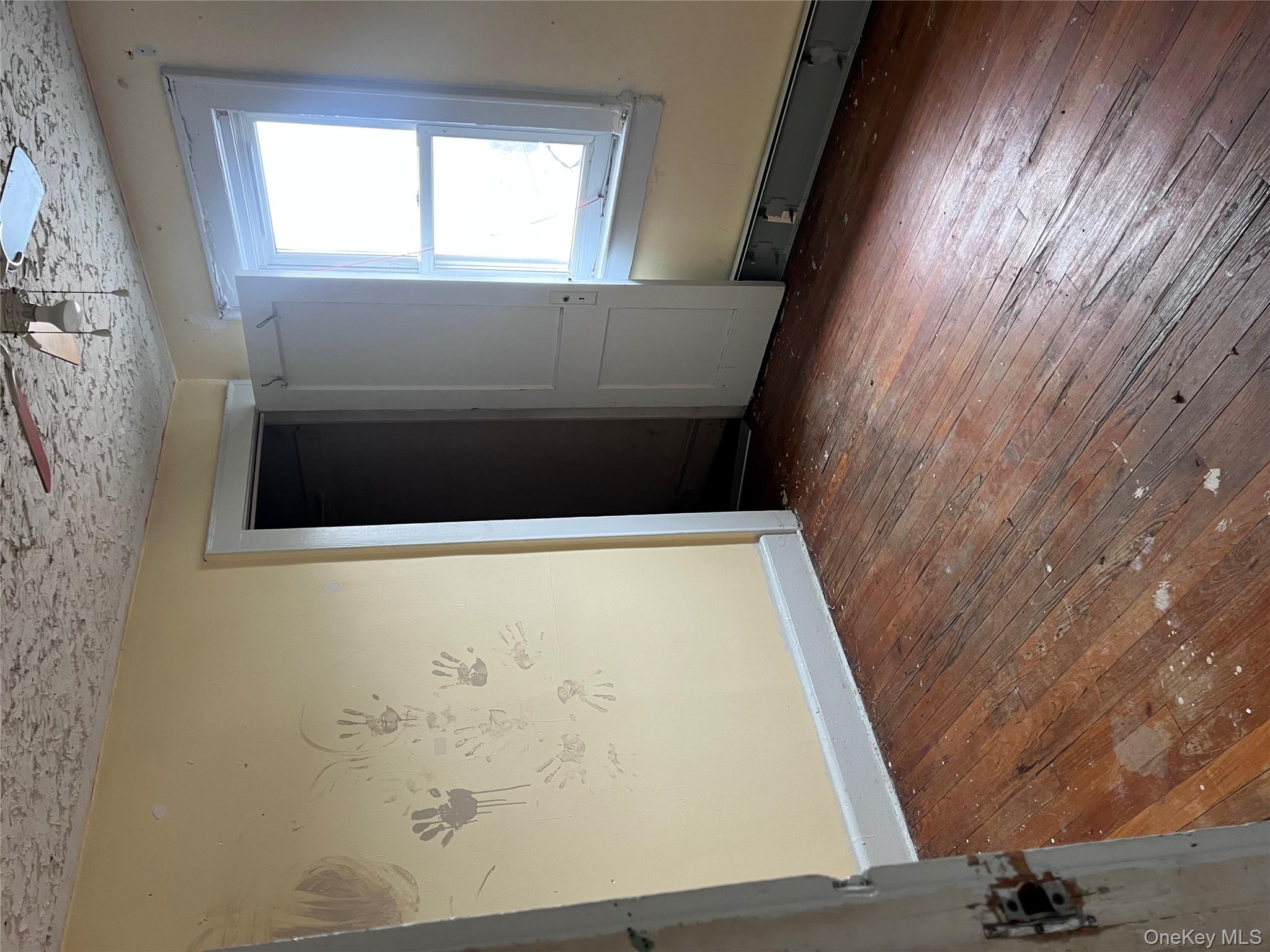 #10 photo, 48 Pleasant Avenue, Roosevelt , NY 11575