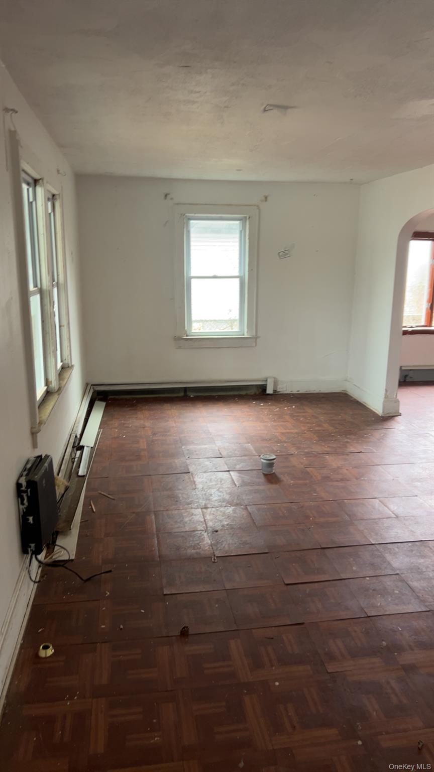 #2 photo, 48 Pleasant Avenue, Roosevelt , NY 11575