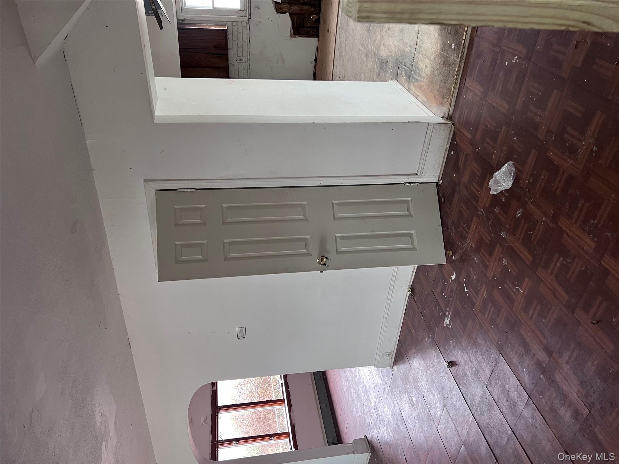 #4 photo, 48 Pleasant Avenue, Roosevelt , NY 11575