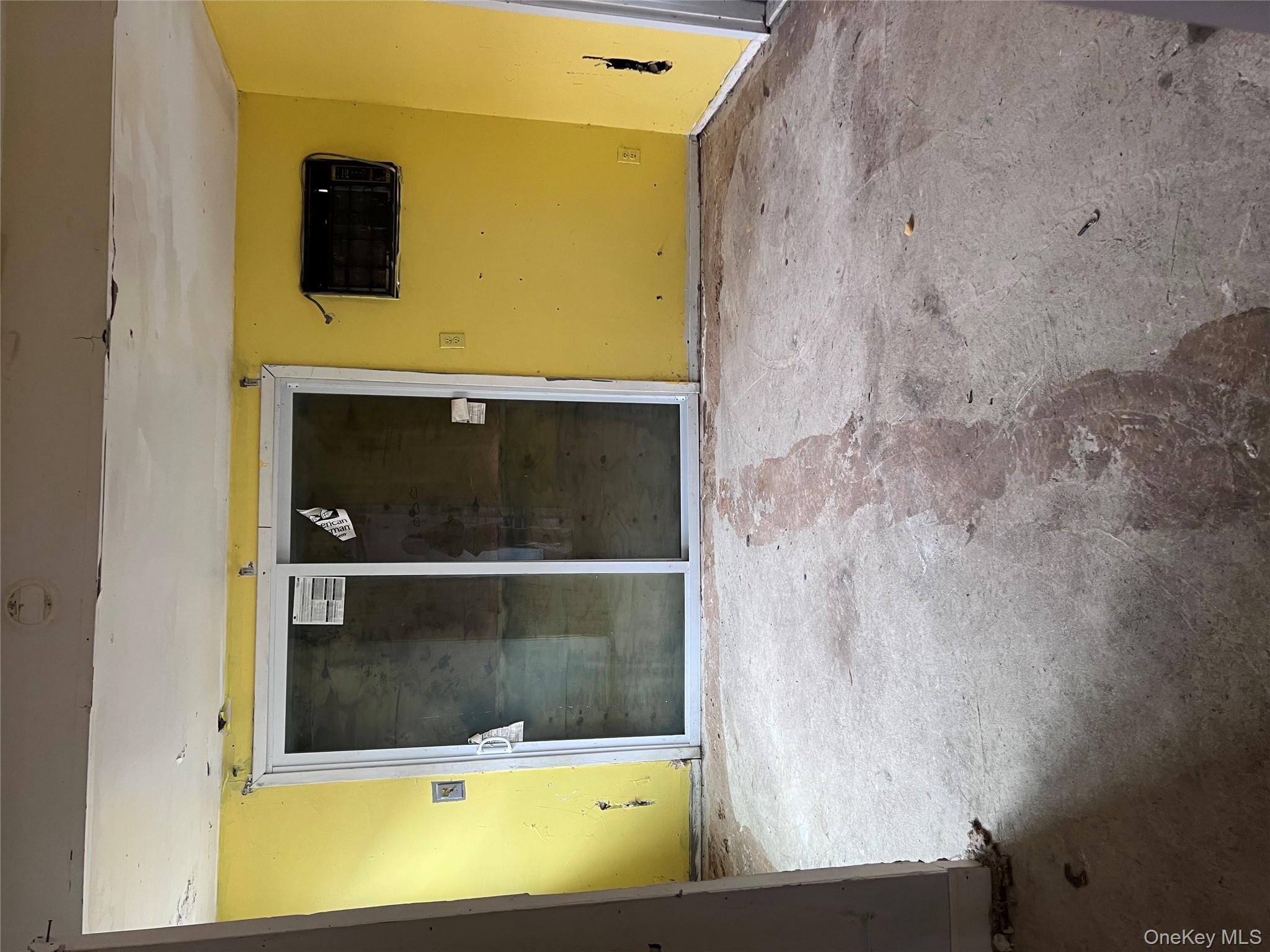 #8 photo, 48 Pleasant Avenue, Roosevelt , NY 11575