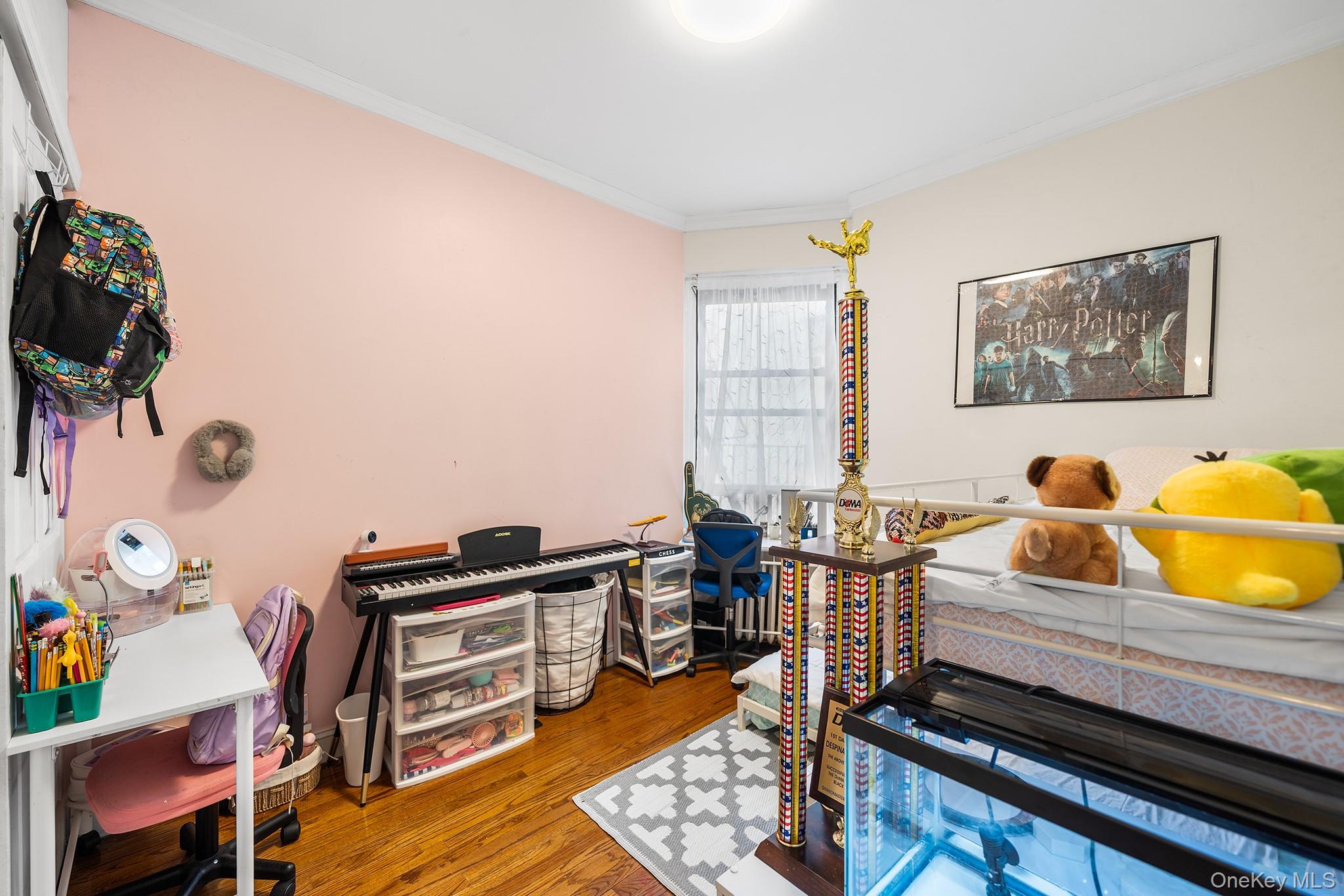 #7 photo, 2137 33rd Street, Astoria , NY 11105