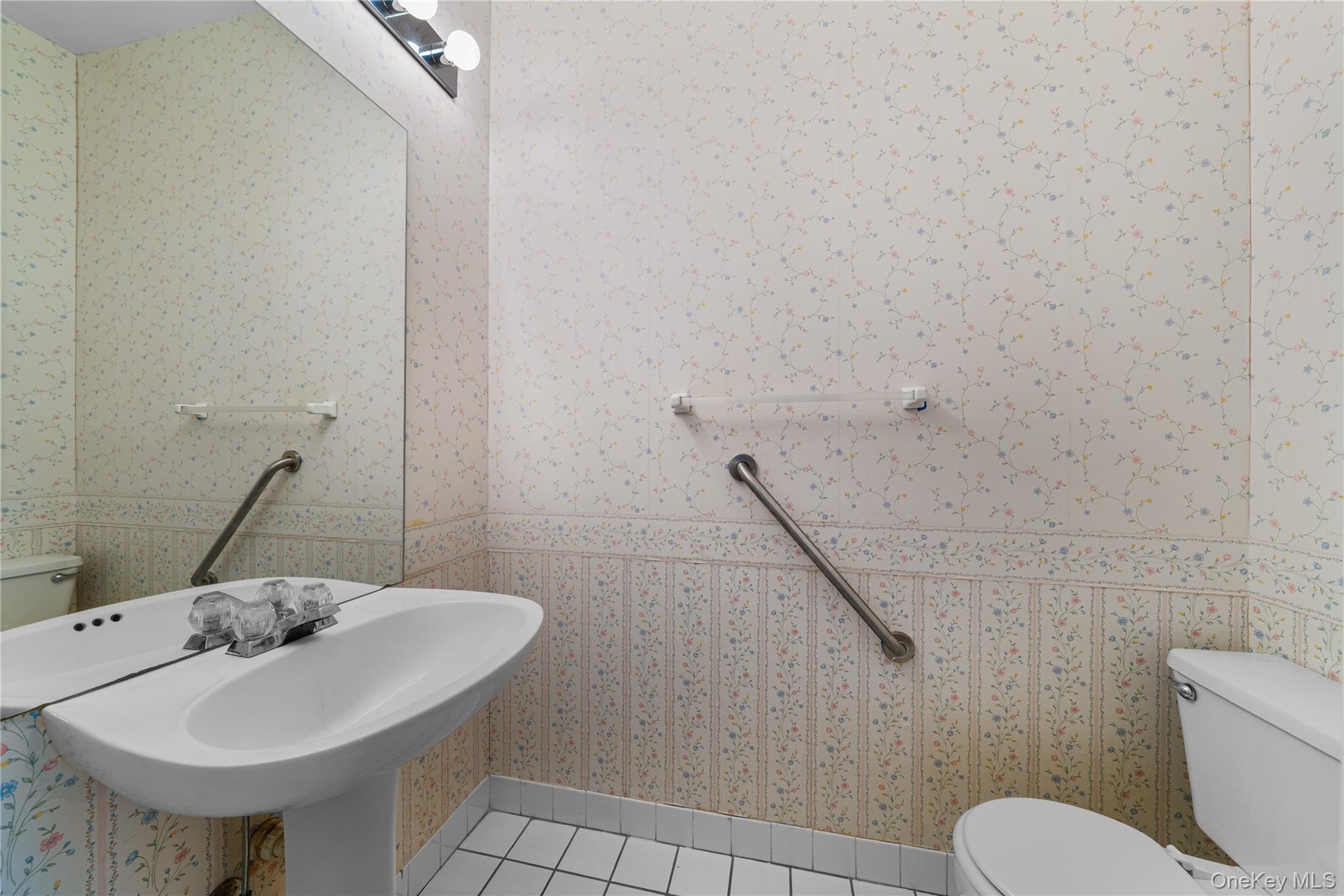 #12 photo, 738 Birchwood Park Drive, 東長島 Middle Island , NY 11953