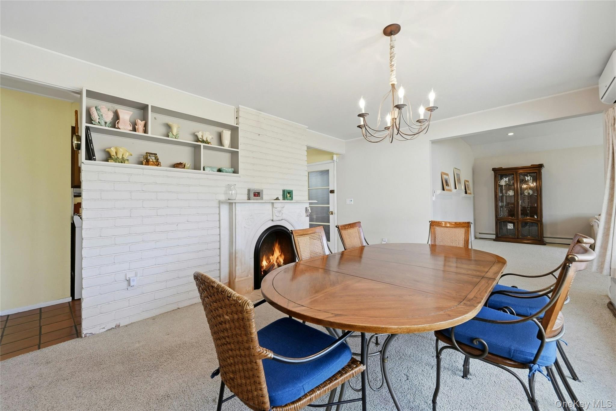 #11 photo, 46 Boxwood Lane, Hicksville , NY 11801