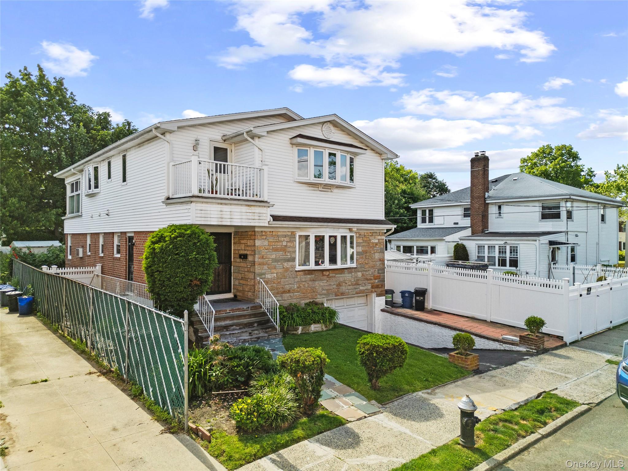 #3 photo, 6414 218th Street, Oakland Gardens , NY 11364