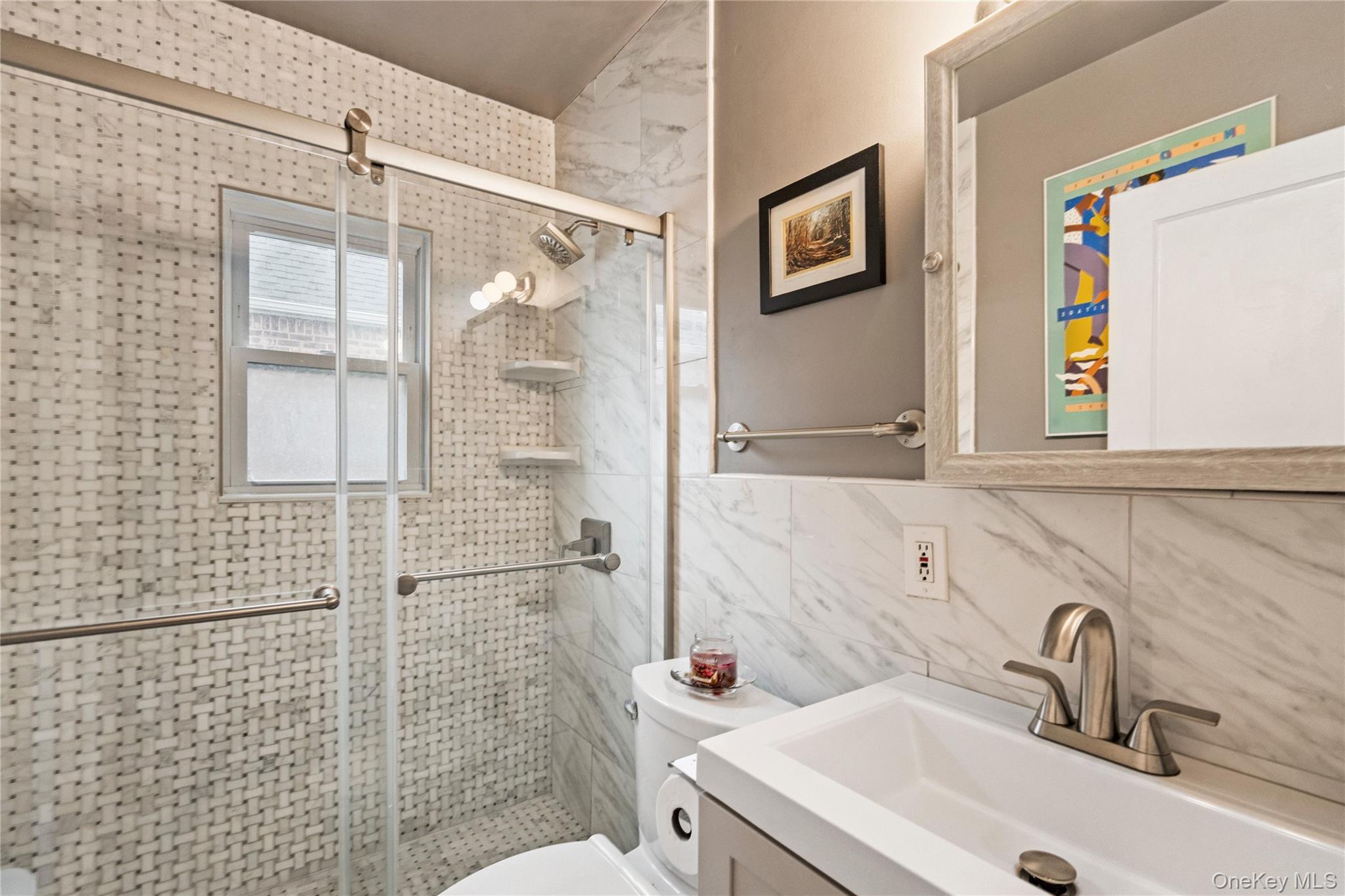 #12 photo, 19 William Street, Valley Stream , NY 11580