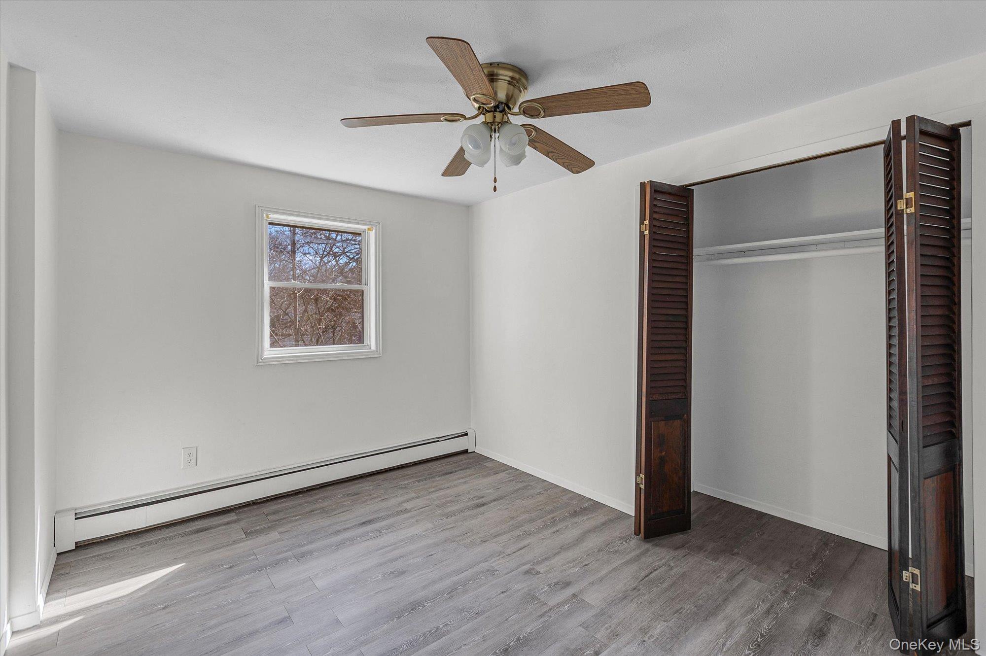 #15 photo, 42 E 16th Street, Huntington Station , NY 11746