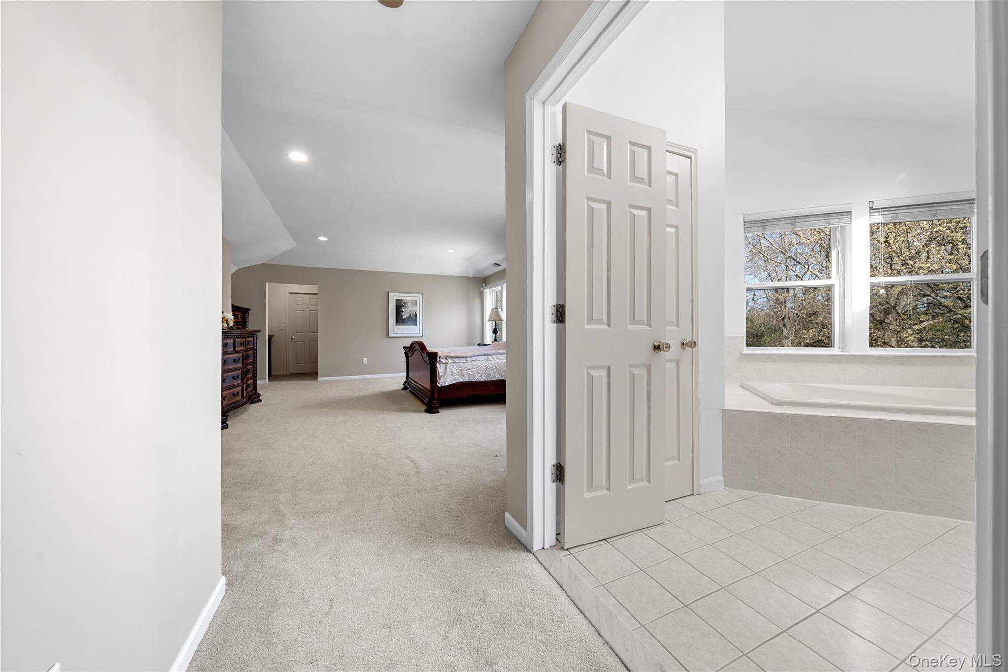 #18 photo, 23 Varsity Boulevard, East Setauket , NY 11733