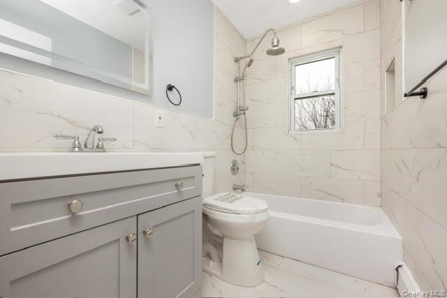 #10 photo, 70 E Minerva Road, 東長島 Lindenhurst , NY 11757