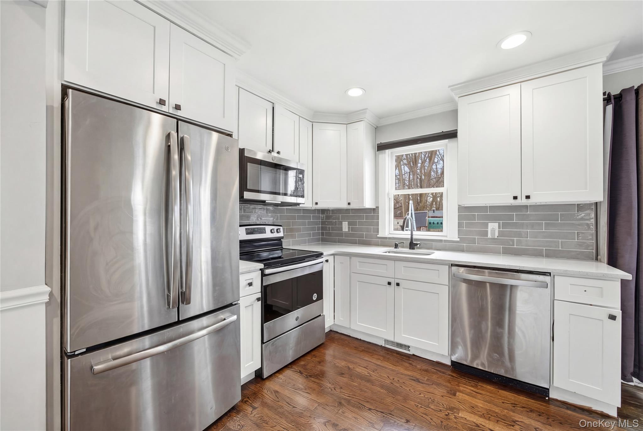 #13 photo, 2809 Heather Avenue, 东长岛 Medford , NY 11763