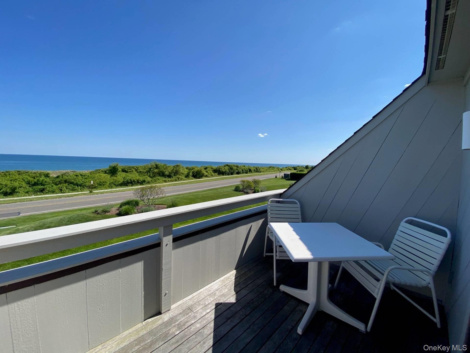 #14 photo, 727 Old Montauk Highway, Montauk , NY 11954