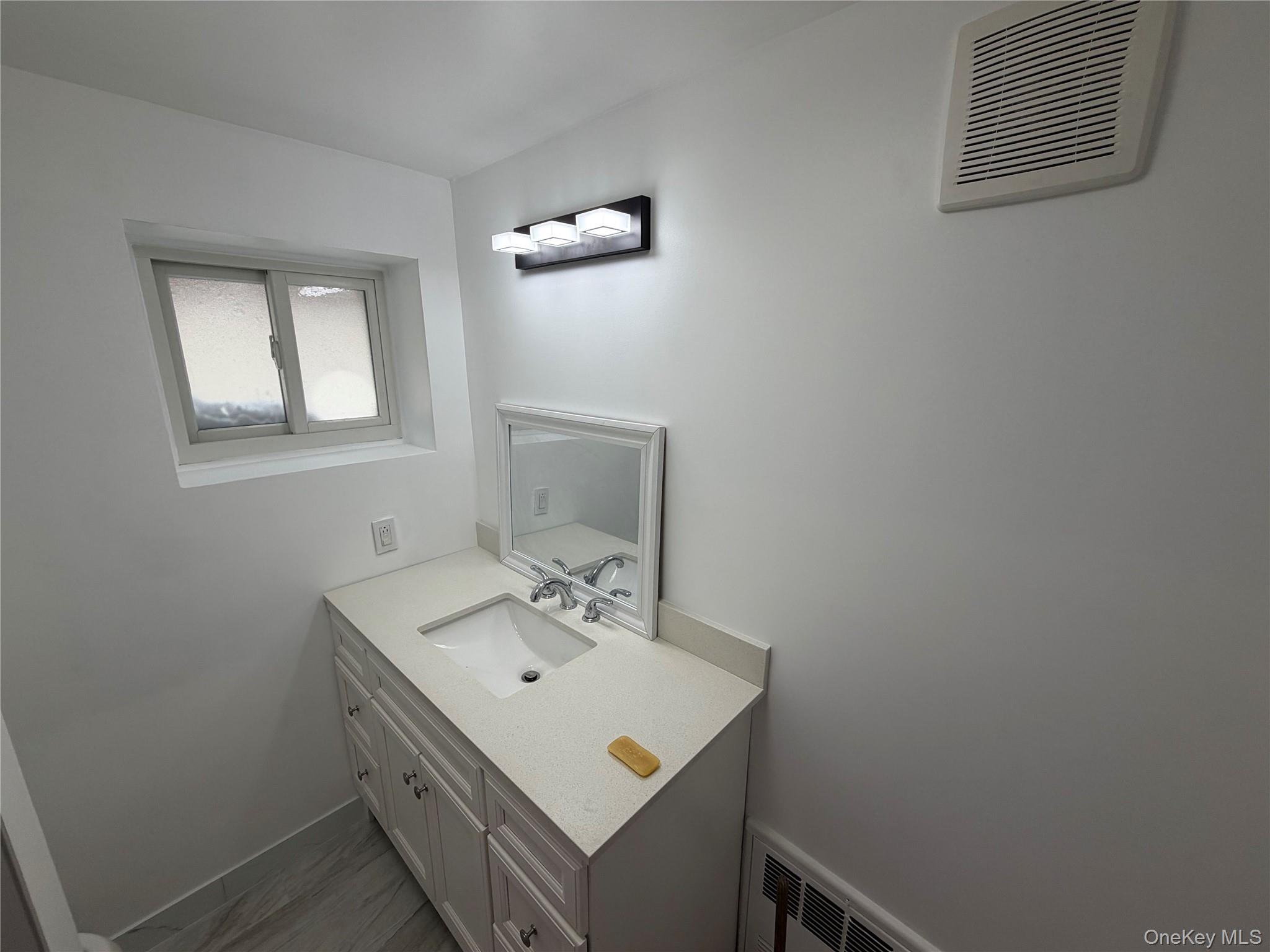 #11 photo, 9505 165th Avenue, Куинс ‖ Howard Beach , NY 11414