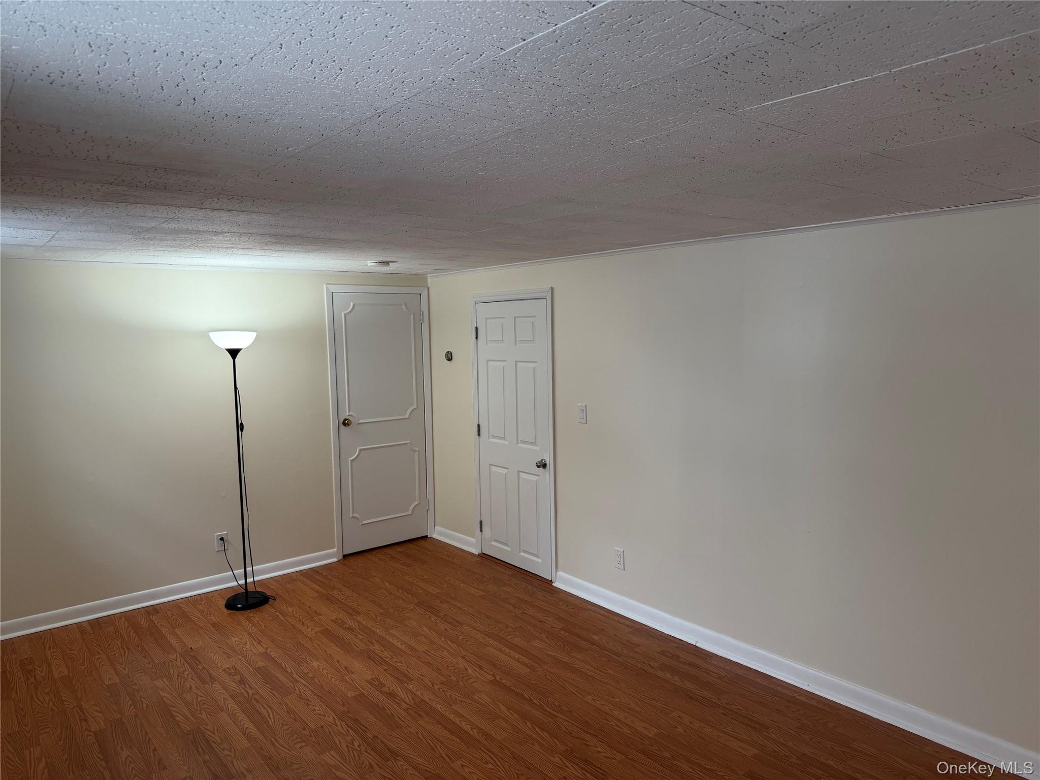 #6 photo, 9505 165th Avenue, Куинс ‖ Howard Beach , NY 11414