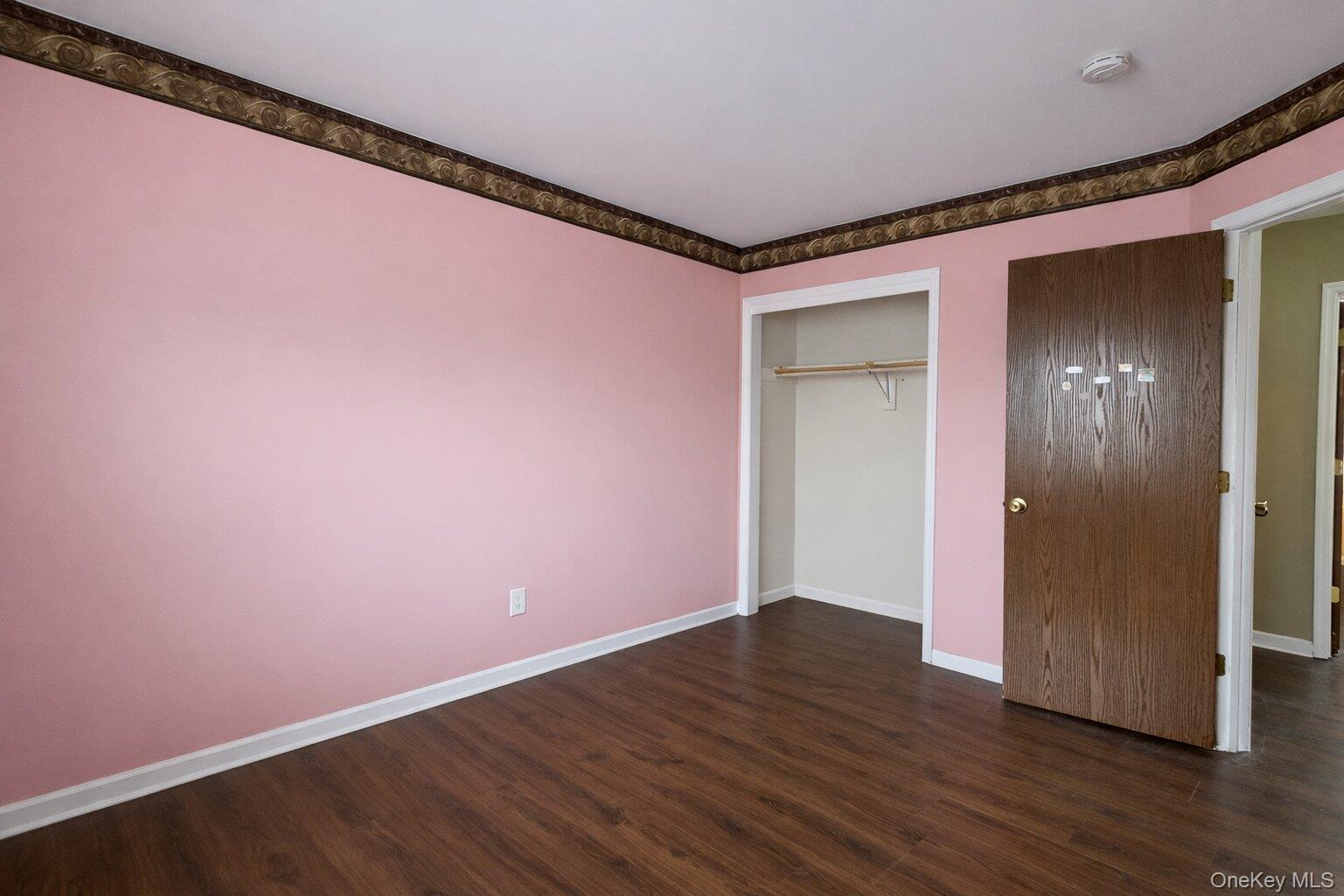 #18 photo, 256 Quassaick Avenue, New Windsor , NY 12553