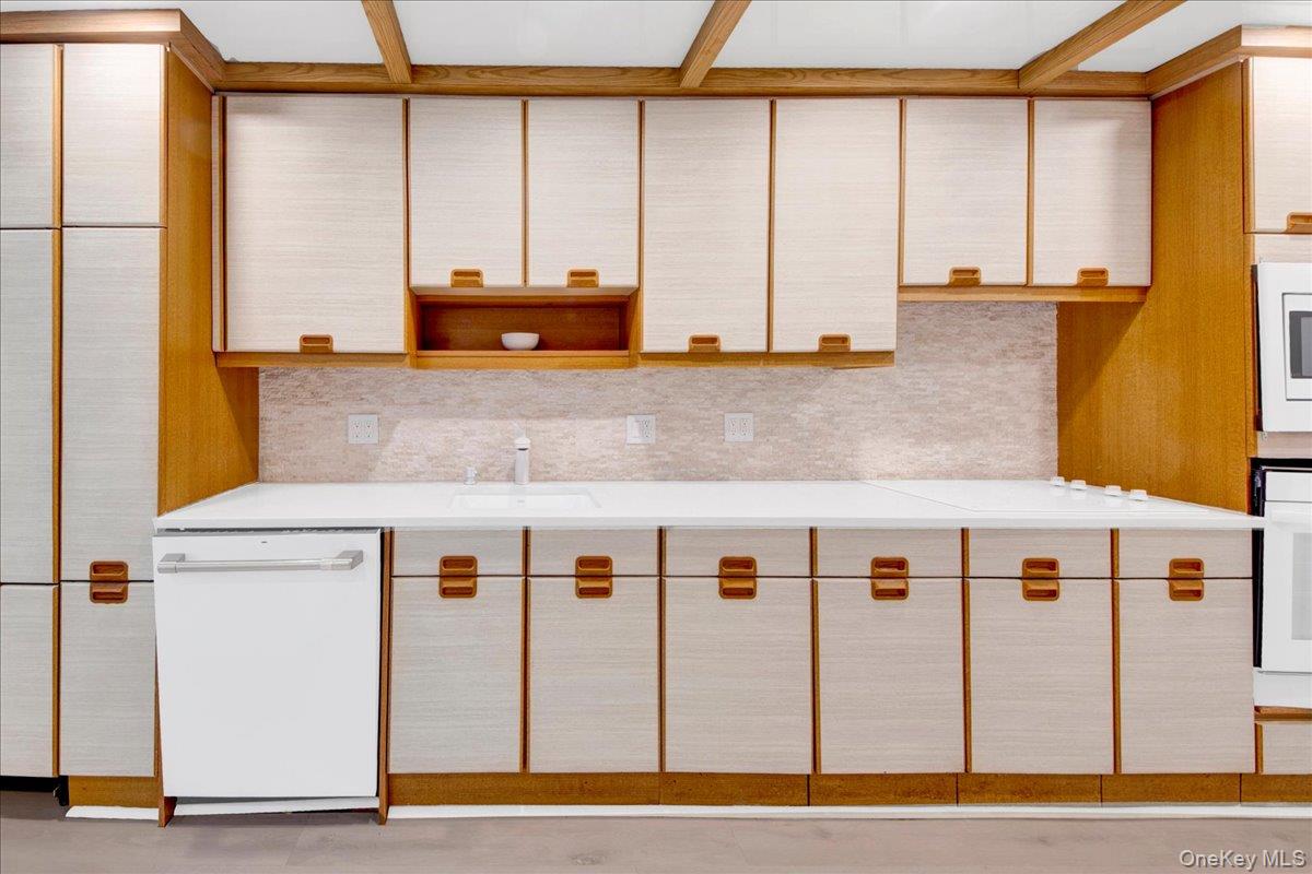 #4 photo, 500 High Point Drive, Hartsdale , NY 10530