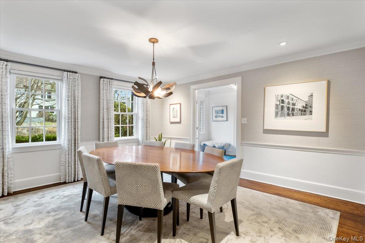 #11 photo, 7 Meadow Place, Larchmont , NY 10538