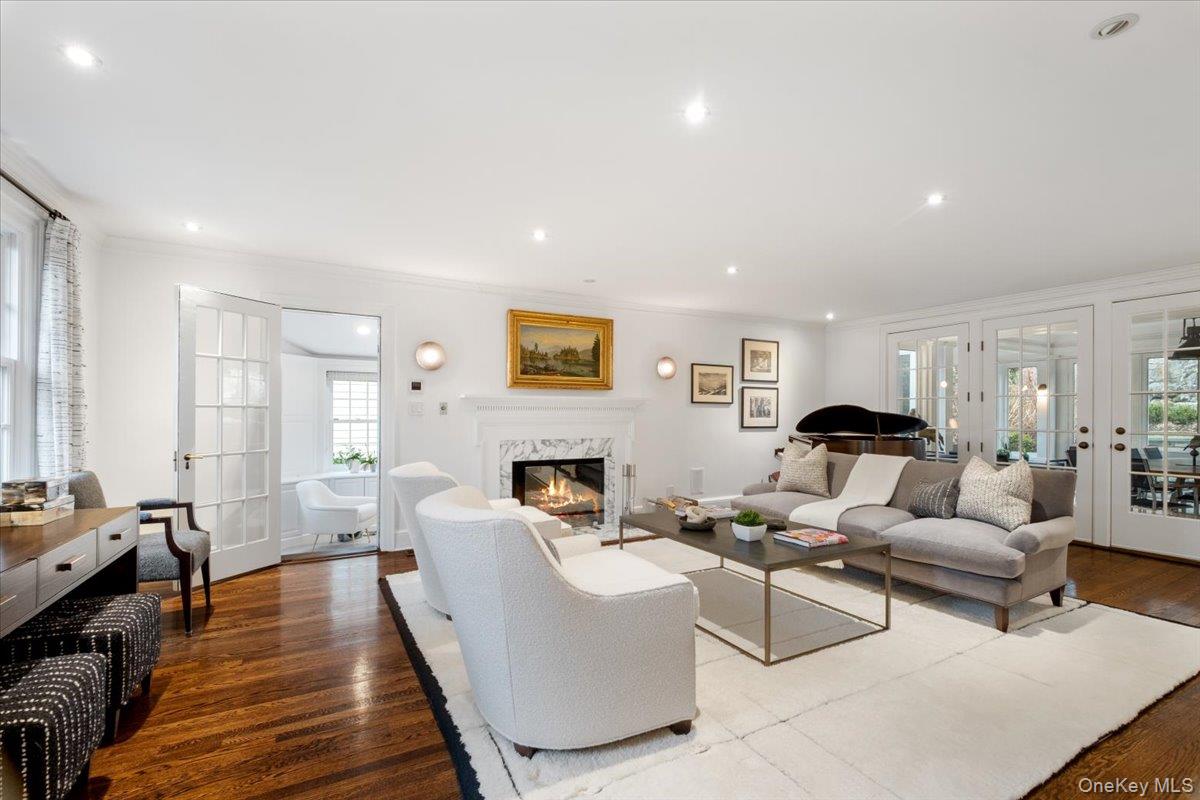 #5 photo, 7 Meadow Place, Larchmont , NY 10538