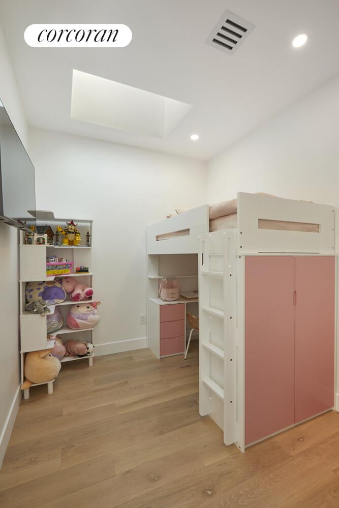 #12 photo, 689 MAC DONOUGH Street, ব্রুকলিন Stuyvesant Heights , NY 11233