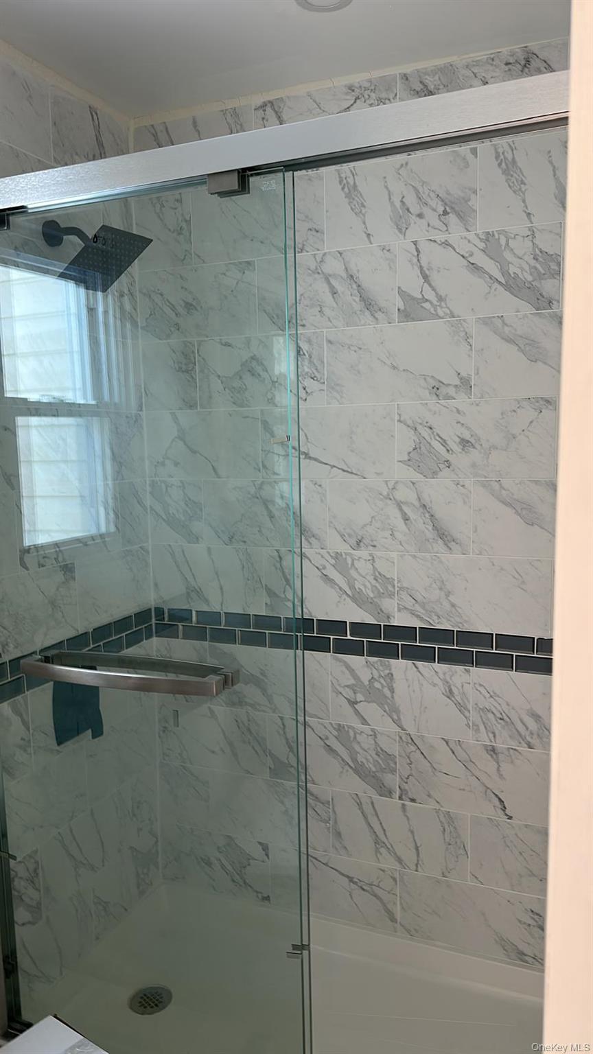 #3 photo, 10708 132nd Street, 皇后区 Richmond Hill S. , NY 11419