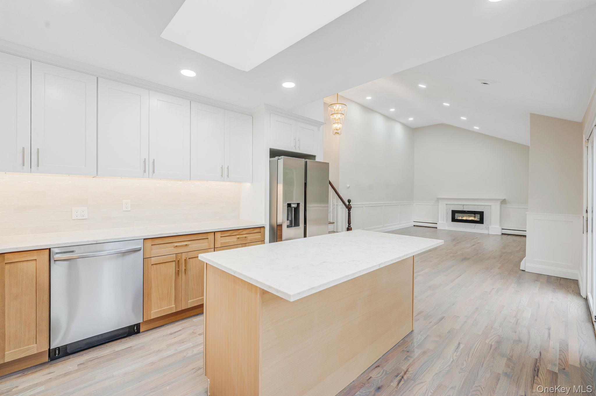 #5 photo, 12 Crabapple Lane, Commack , NY 11725