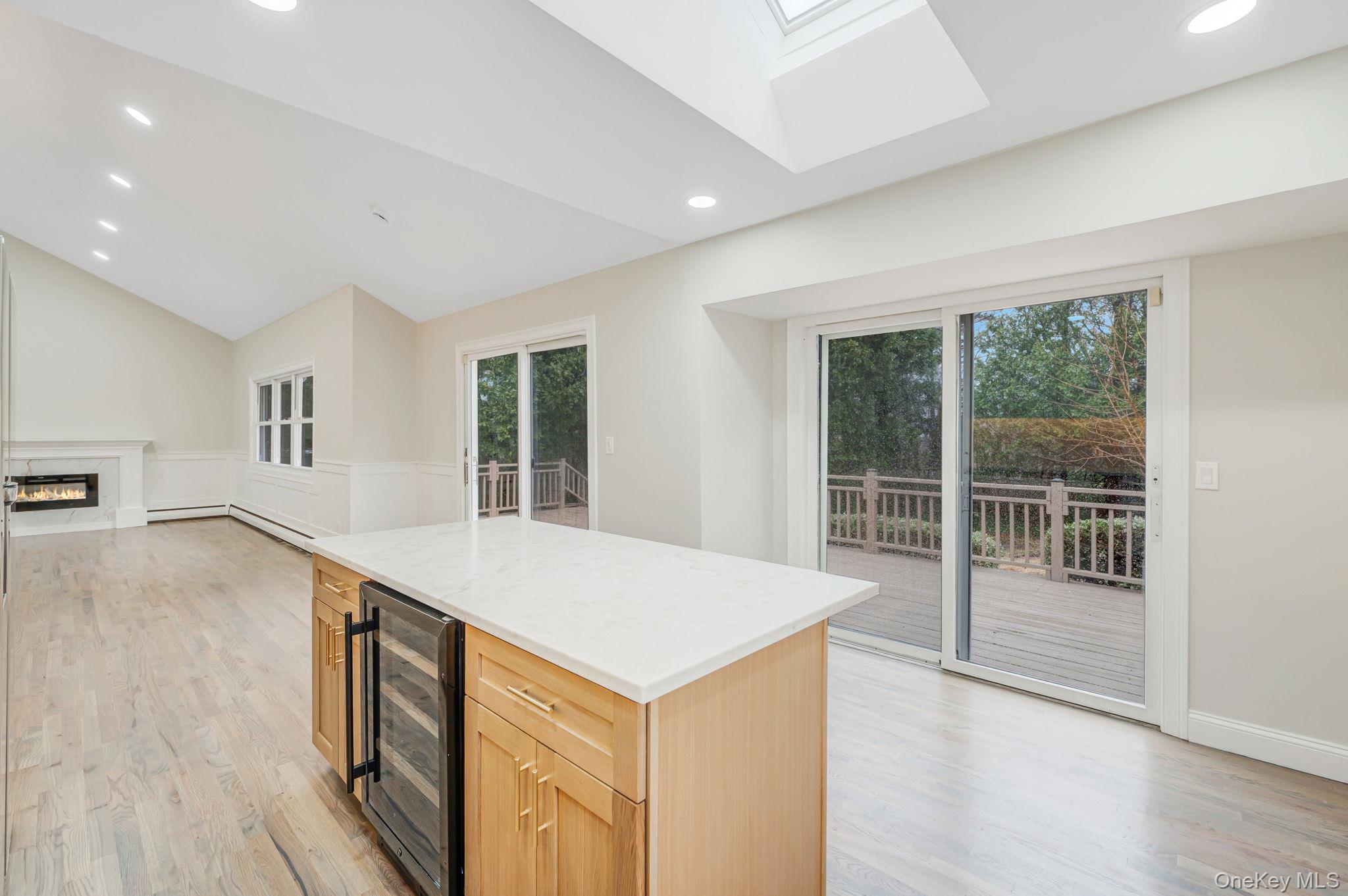 #6 photo, 12 Crabapple Lane, Commack , NY 11725