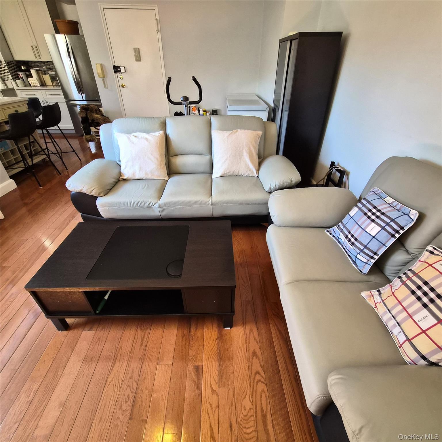 #6 photo, 46-41 215 Street, Bayside , NY 11361