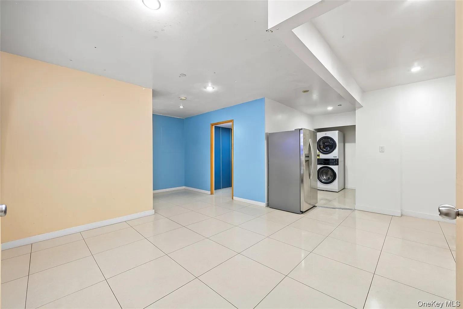 #5 photo, 10607 Northern Boulevard, कोरोना Corona , NY 11368