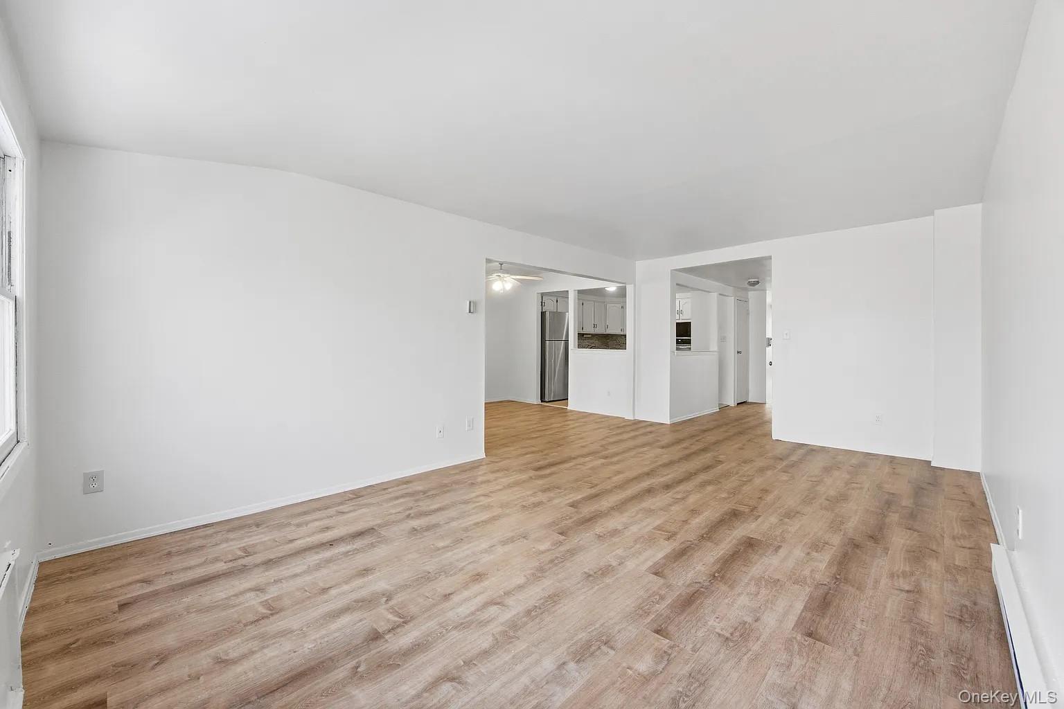 #7 photo, 1327 Bell Boulevard, Bayside , NY 11360