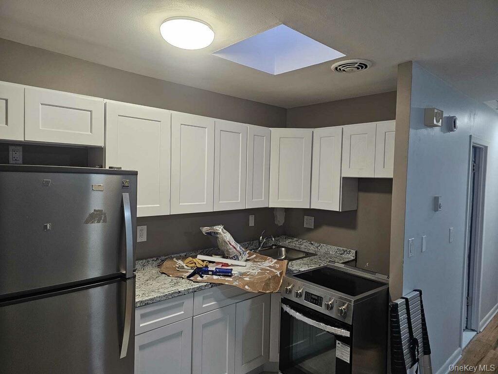 #15 photo, 1685 Watson Avenue, Bronx , NY 10472