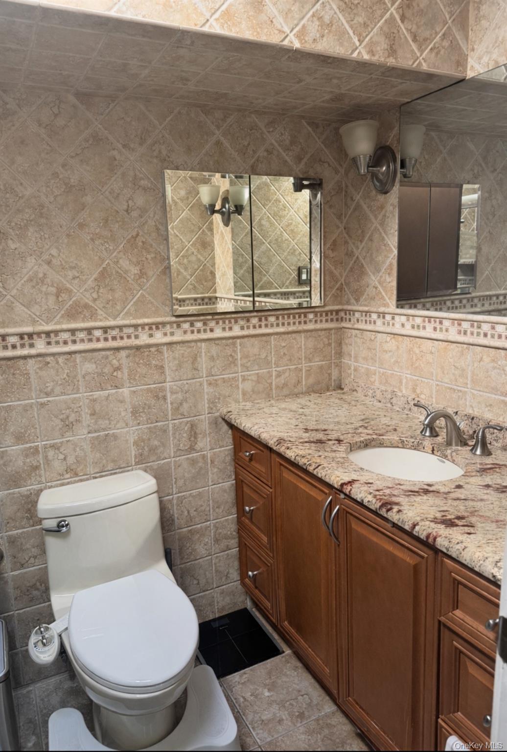 #14 photo, 88 E Valley Stream Boulevard, 长岛 Valley Stream , NY 11580