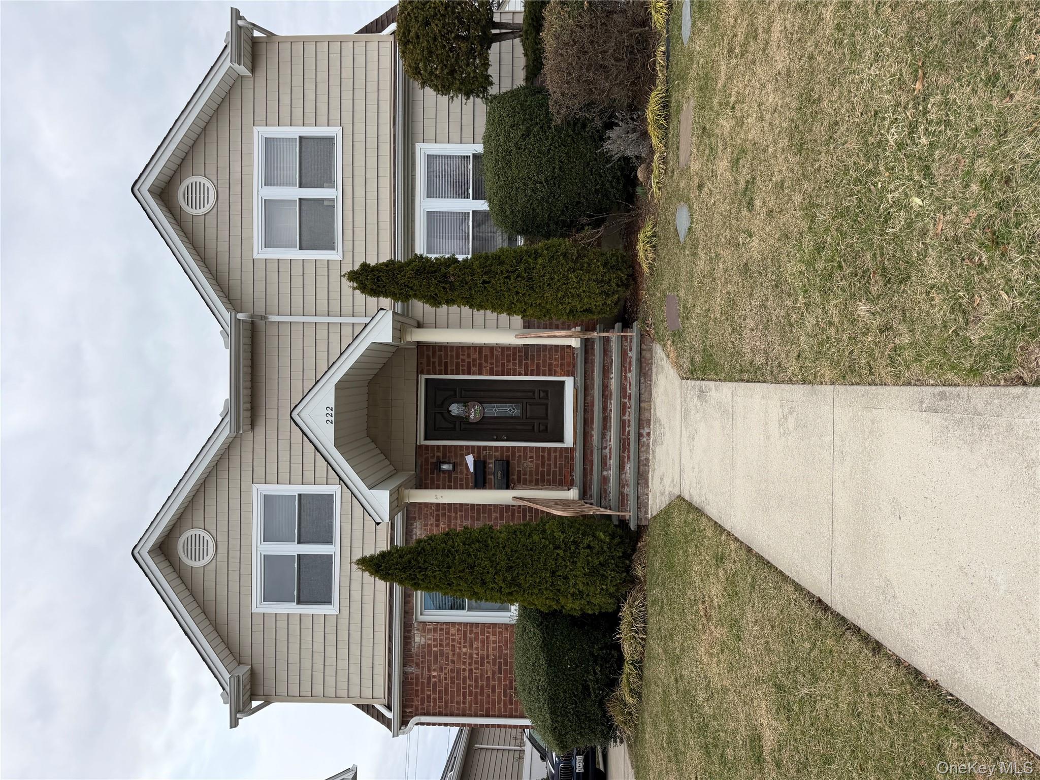 #1 photo, 222 Colonial Avenue, Williston Park , NY 11596